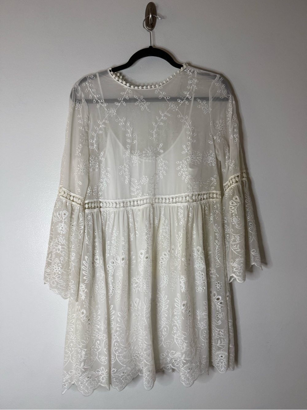 Zara Ivory Embroidered Mini Dress Size Medium